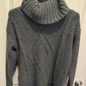 Michael Kors - Cozy Gray Turtleneck Sweater - Size Small